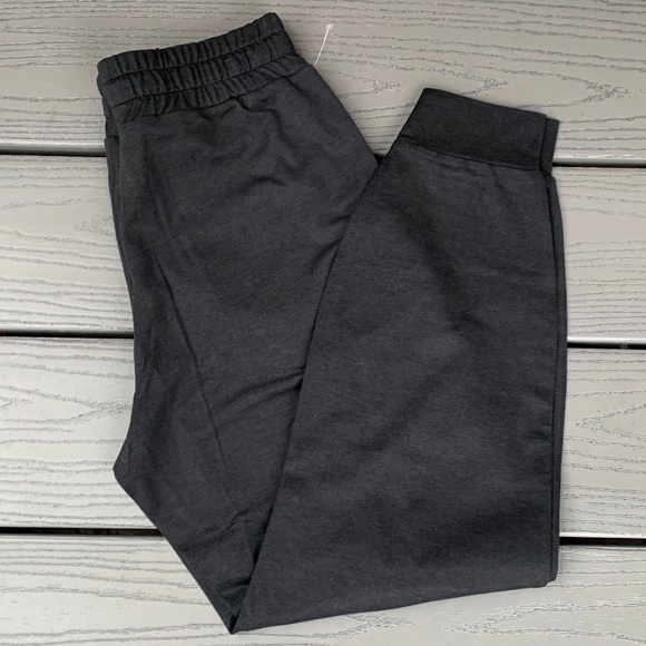 Vuori Performance Joggers - Picture 6 of 14